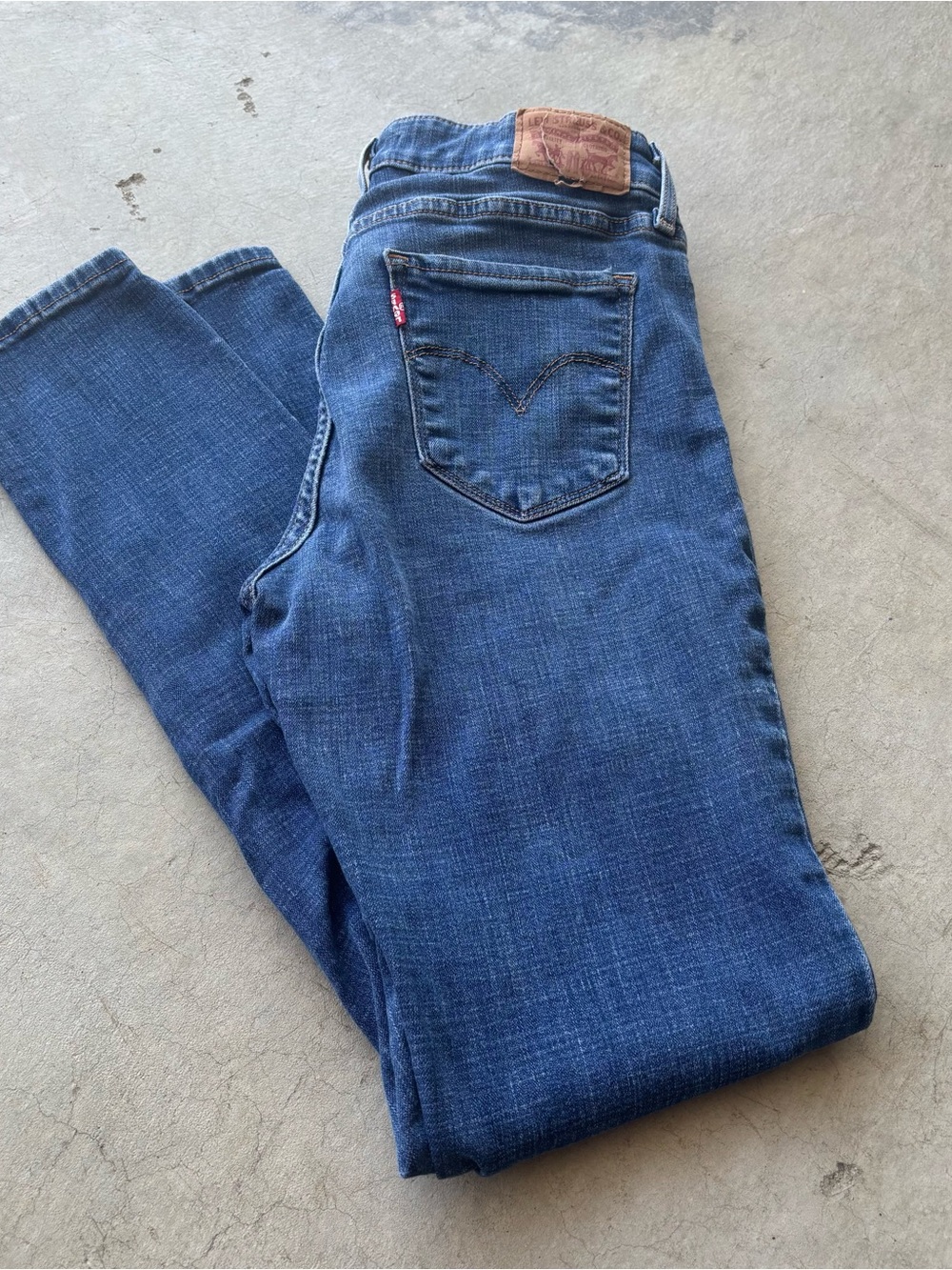 Levi's Women's Skinny Jeans 711 — Indigo Blue Wash